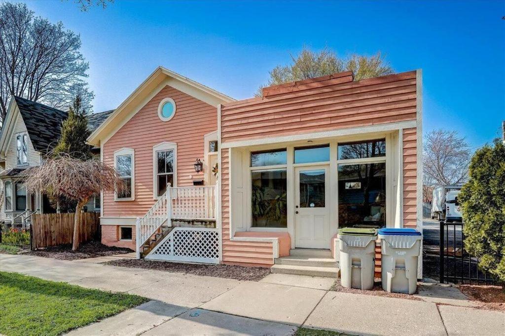 Insta Worthy Home! *Sleeps 8* - Walker'S Point! Milwaukee Dış mekan fotoğraf